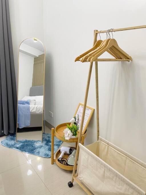 Ocean Room 677 Shore 2 Tower 3 Moa Complex, Pasay City Manila Kültér fotó