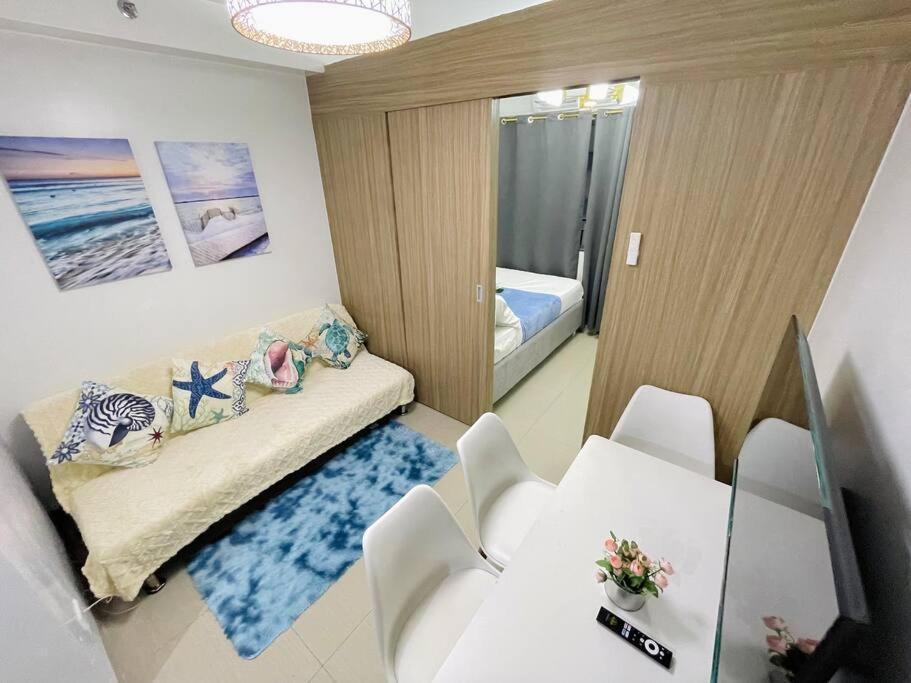 Ocean Room 677 Shore 2 Tower 3 Moa Complex, Pasay City Manila Kültér fotó
